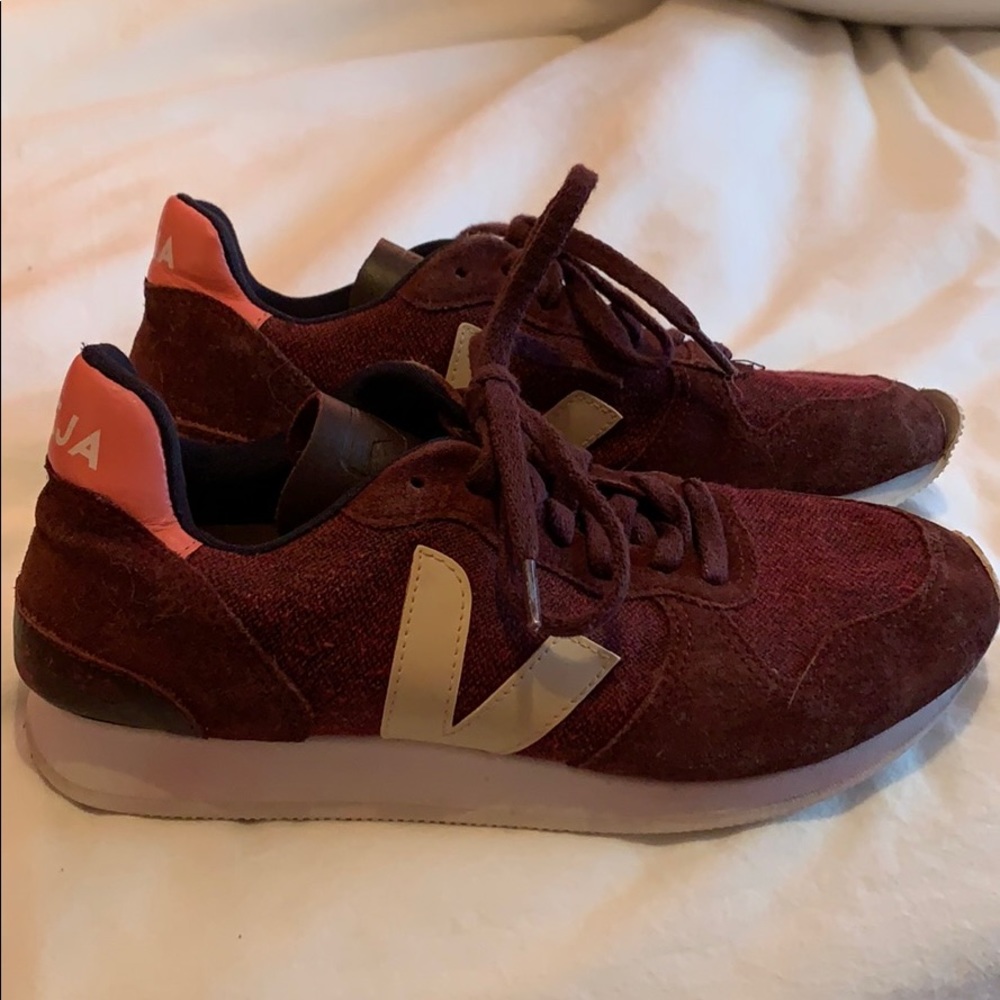 Deep Purple Veja Sneakers Size 8